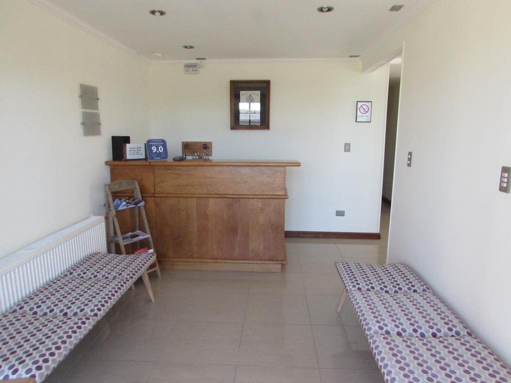 Hostal Buena Estancia 蓬塔阿雷纳斯 外观 照片