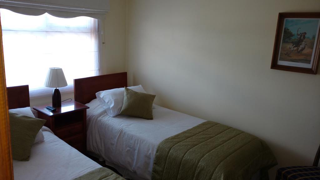 Hostal Buena Estancia 蓬塔阿雷纳斯 外观 照片