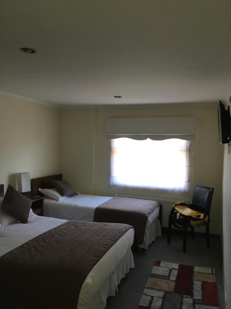 Hostal Buena Estancia 蓬塔阿雷纳斯 外观 照片
