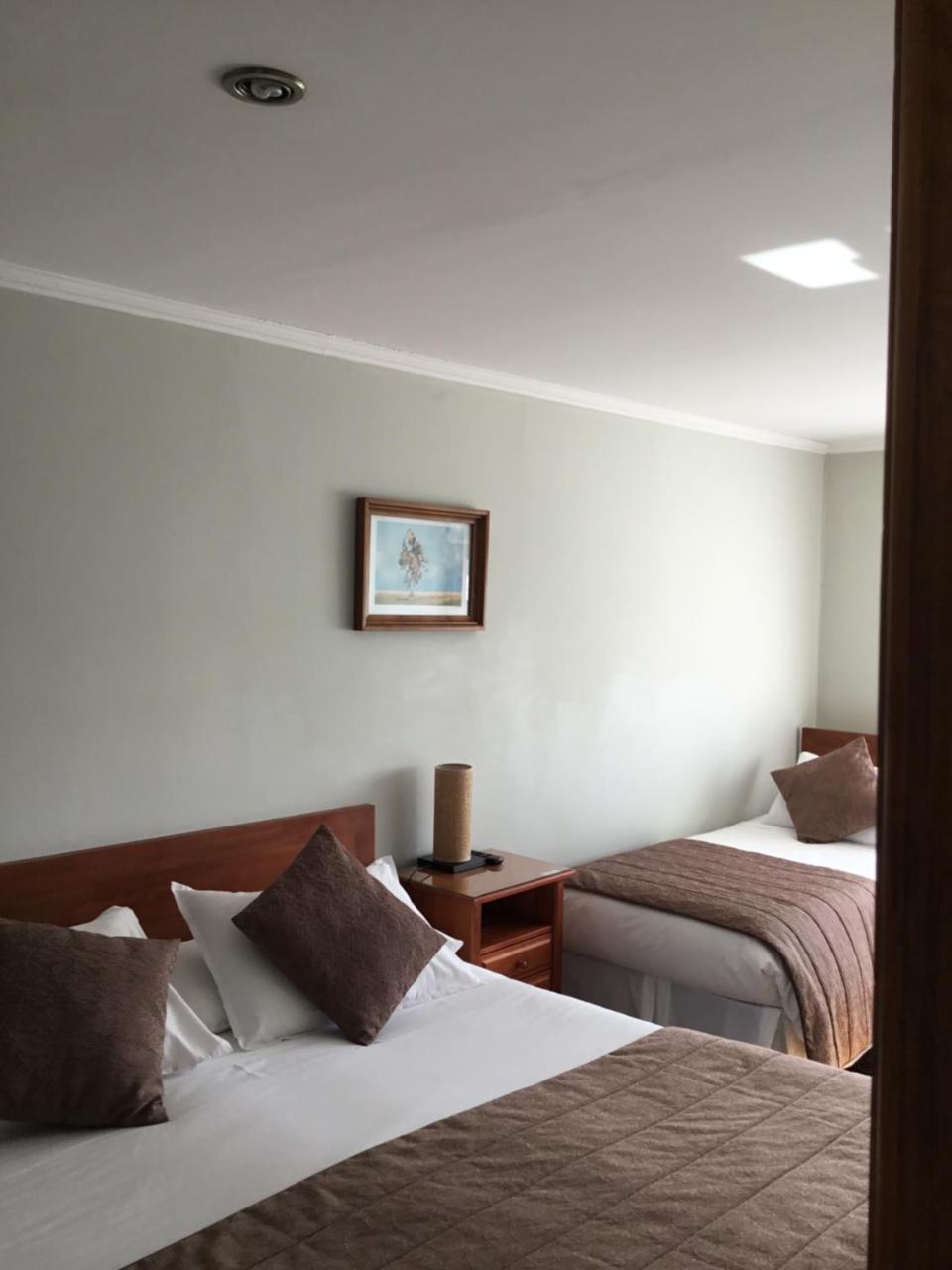 Hostal Buena Estancia 蓬塔阿雷纳斯 外观 照片